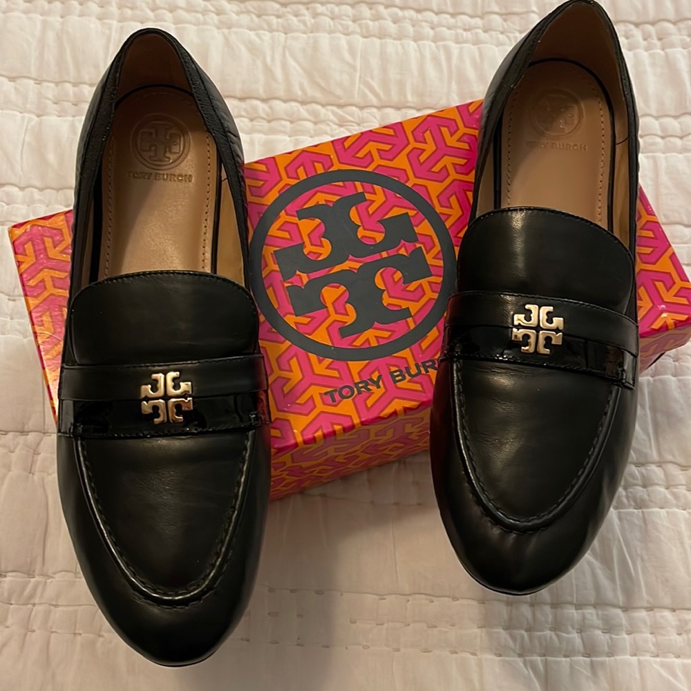 Tory Burch Loafer size 9 - Never Worn